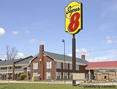 Super 8 By Wyndham Tallulah La Exterior photo